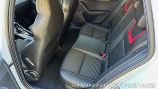 Škoda Octavia RS Combi 2.0 DSG 162 kW 2014