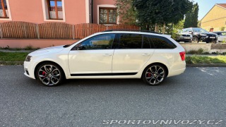 Škoda Octavia RS Combi 2.0 DSG 162 kW 2014