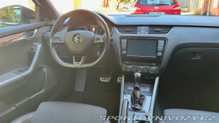Škoda Octavia RS Combi 2.0 DSG 162 kW 2014