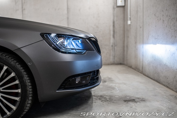 Škoda Superb 3.6 VR6 FSI 2013
