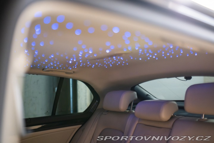 Škoda Superb 3.6 VR6 FSI 2013