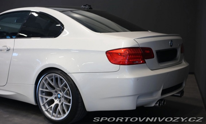 BMW M3 Drivelogic Competition 2011
