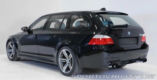 BMW M5 E61 Touring V10 2007