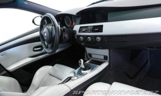 BMW M5 E61 Touring V10 2007