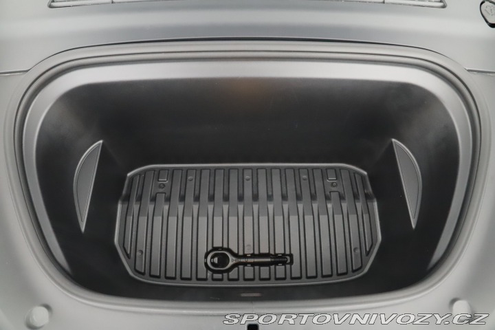 Tesla Model Y Long Range AWD 79kWh 2022