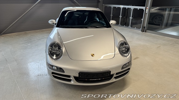 Porsche 911 Carrera S,1 majitel,1lak 2005