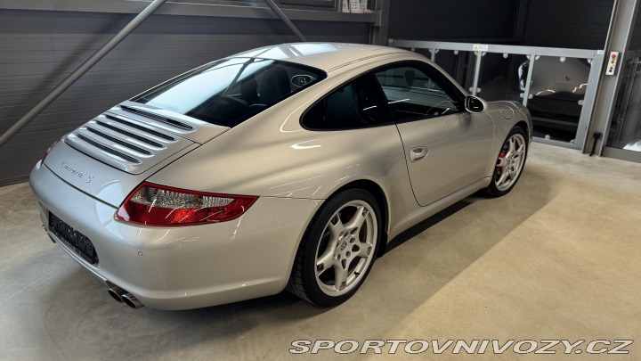 Porsche 911 Carrera S (typ 997) 2005