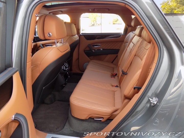 Bentley Bentayga V12/4WD/Night Vision/PANO 2018