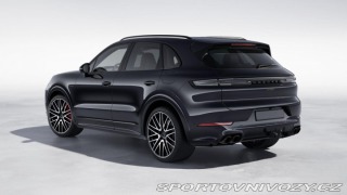 Porsche Cayenne Turbo E-Hybrid 2025