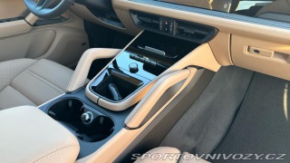 Porsche Cayenne  2025