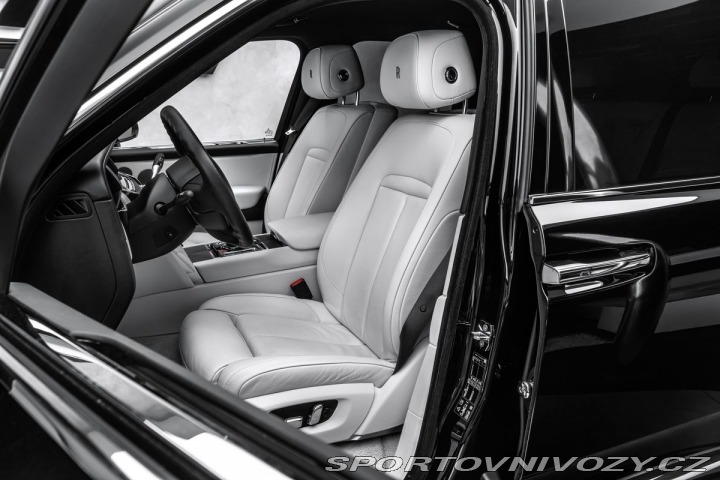Rolls Royce Cullinan 2020
