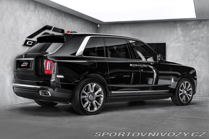 Rolls Royce Cullinan 2020