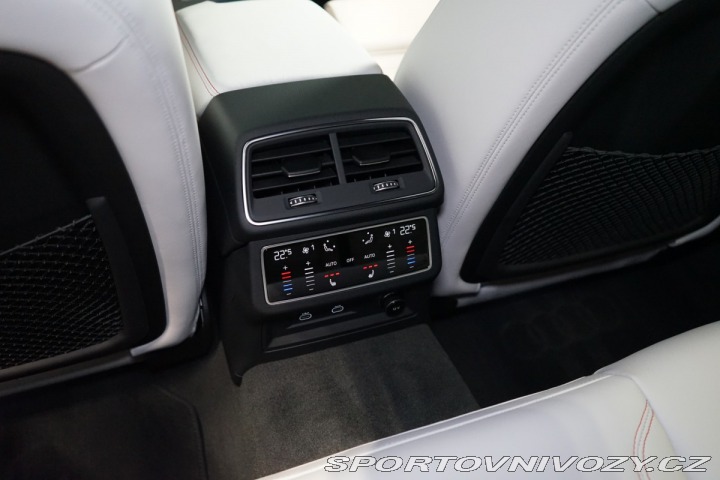 Audi RS6 Avant Exclusive B&O M 2024