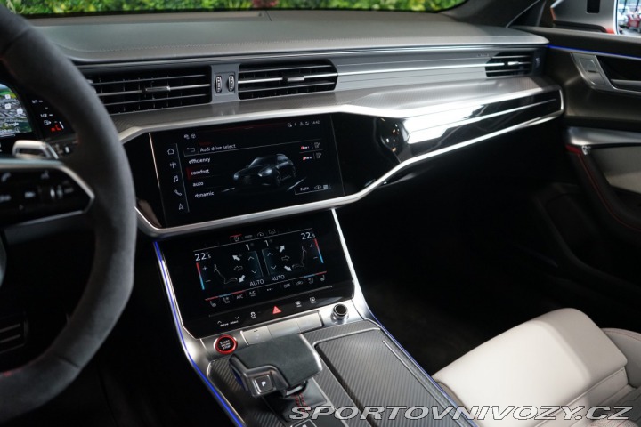 Audi RS6 Avant Exclusive B&O M 2024