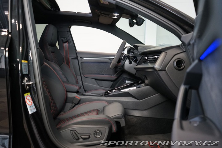 Audi RS3 B&O*MATRIX*PANO*360*2 2024
