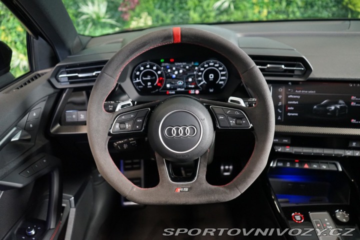 Audi RS3 B&O*MATRIX*PANO*360*2 2024