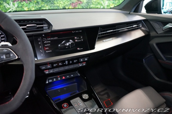 Audi RS3 B&O*MATRIX*PANO*360*2 2024