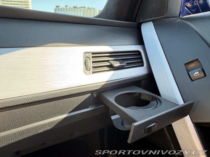 BMW M5 E60 2006