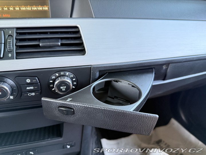 BMW M5 E60 2006