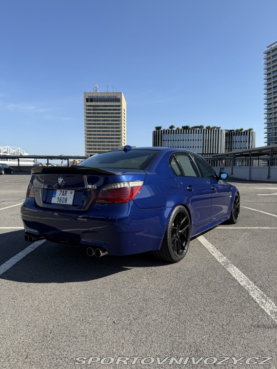 BMW M5 E60 2006