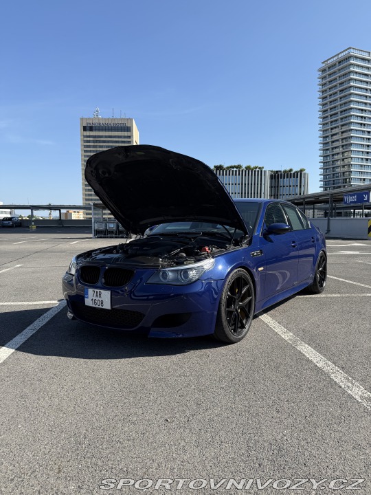 BMW M5 E60 2006