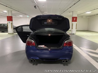 BMW M5 E60 2006