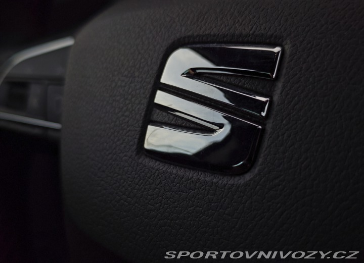 Seat Leon FR Black Matt, DPH. 2020