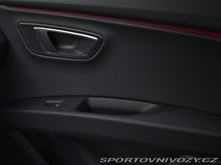 Seat Leon FR Black Matt, DPH. 2020
