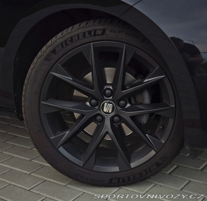 Seat Leon FR Black Matt, DPH. 2020