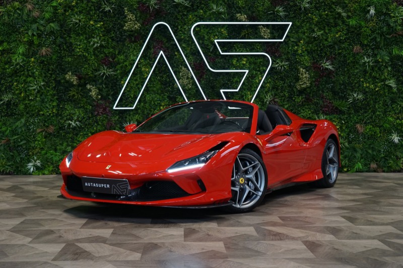 Ferrari F8 SPIDER*LIFT*CARBON*ZÁRUKA