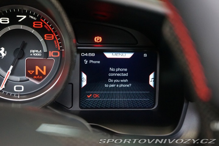 Ferrari F8 SPIDER*LIFT*CARBON*ZÁRUKA 2023