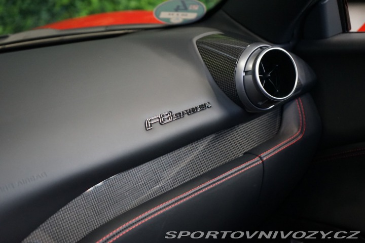Ferrari F8 SPIDER*LIFT*CARBON*ZÁRUKA 2023