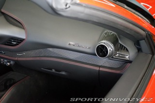 Ferrari F8 SPIDER*LIFT*CARBON*ZÁRUKA 2023