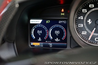 Ferrari F8 SPIDER*LIFT*CARBON*ZÁRUKA 2023