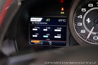 Ferrari F8 SPIDER*LIFT*CARBON*ZÁRUKA 2023
