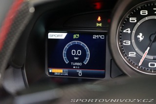 Ferrari F8 SPIDER*LIFT*CARBON*ZÁRUKA 2023