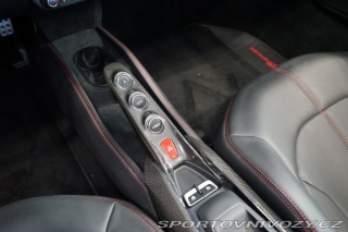 Ferrari F8 SPIDER*LIFT*CARBON*ZÁRUKA 2023