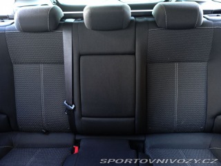 Opel Astra 1.6 T 2011
