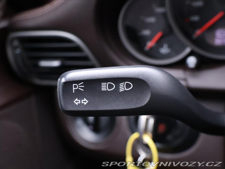 Porsche 911 3,6 Carrera 254kW Kůže Na 2009