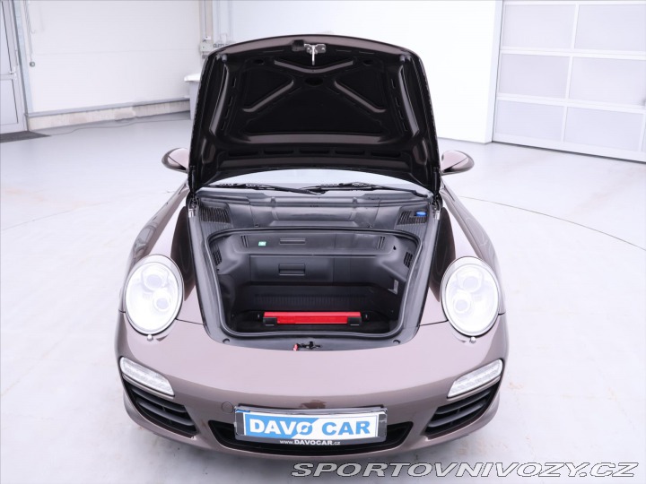 Porsche 911 3,6 Carrera 254kW Kůže Na 2009