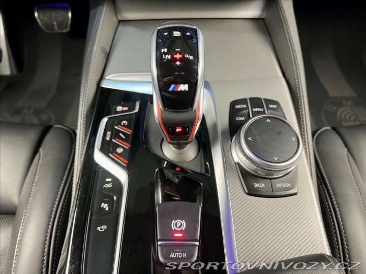 BMW M5 493 KW xDrive COMPETITION 2019