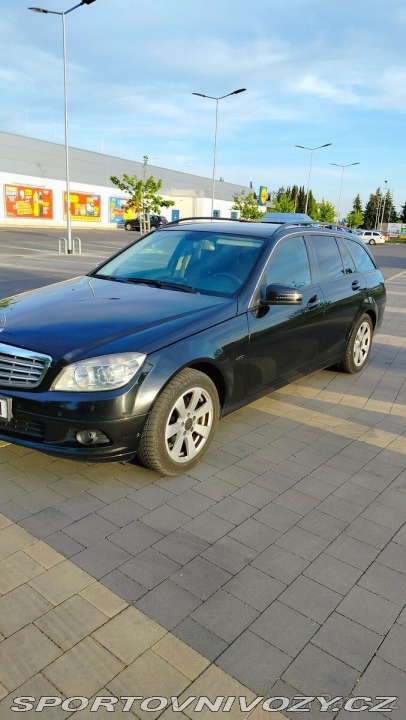 Mercedes-Benz C 200 rok 2011 nafta 2011