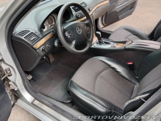 Mercedes-Benz E 2,2   CDI kombi, tažné 1800