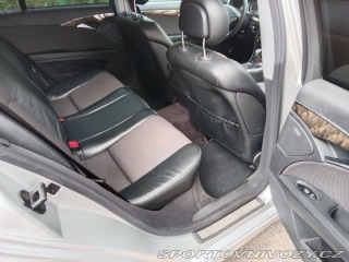 Mercedes-Benz E 2,2   CDI kombi, tažné 1800