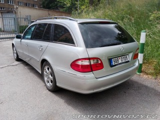 Mercedes-Benz E 2,2   CDI kombi, tažné 1800