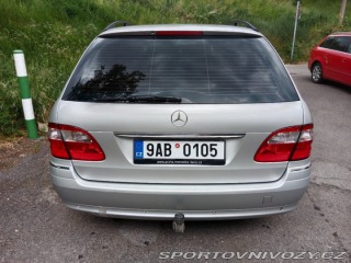 Mercedes-Benz E 2,2   CDI kombi, tažné 1800