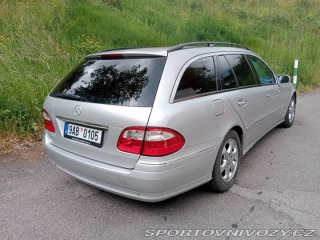 Mercedes-Benz E 2,2   CDI kombi, tažné 1800