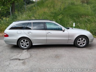 Mercedes-Benz E 2,2   CDI kombi, tažné 1800