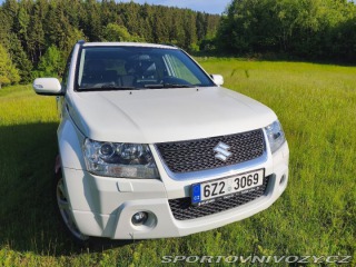 Suzuki Ostatní modely Grand Vitara 3,2   V6 2011