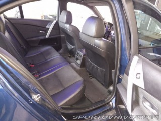 BMW 5 2,3 E60 523i M-packet 2006